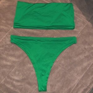 5/$25🖤Shamrock Green Bikini